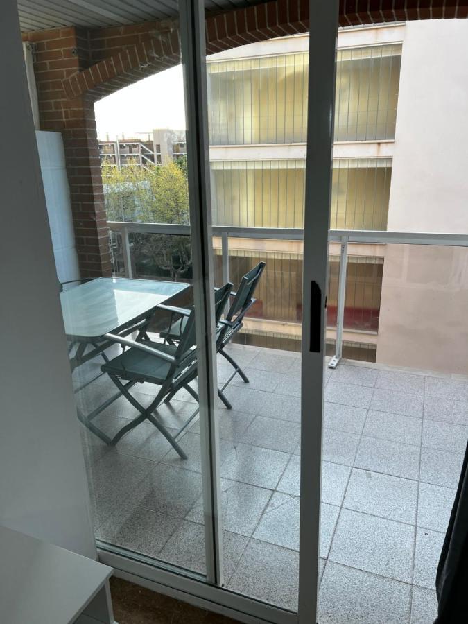 Apartamento A 3 Minutos De La Playa サロウ エクステリア 写真
