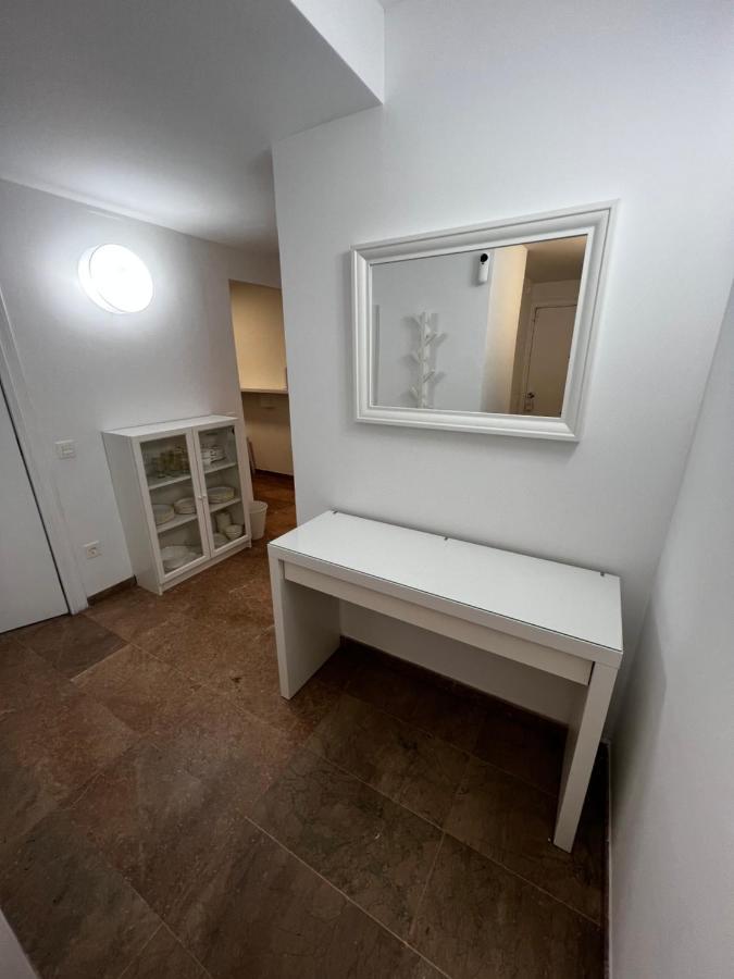 Apartamento A 3 Minutos De La Playa サロウ エクステリア 写真