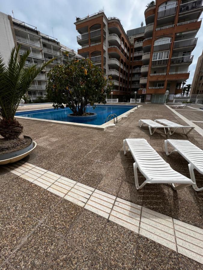 Apartamento A 3 Minutos De La Playa サロウ エクステリア 写真
